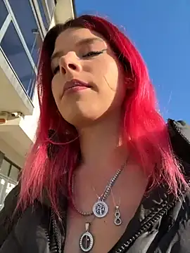 RiriRoseey online show from 10-19-25, 06:49