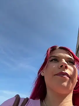 RiriRoseey online show from 05-19-26, 07:15