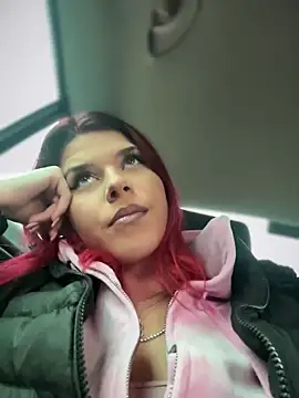 RiriRoseey online show from 11-27-25, 08:59