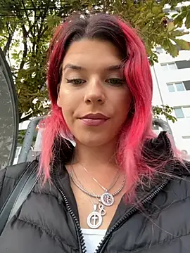 RiriRoseey online show from 10-23-25, 06:34