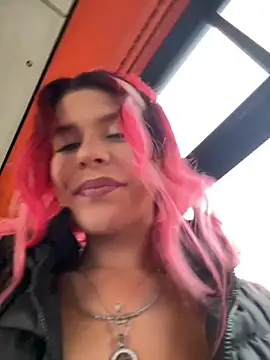 RiriRoseey online show from 10-09-25, 06:36