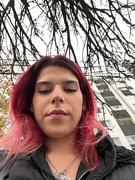 RiriRoseey online show from 11-17-25, 08:29