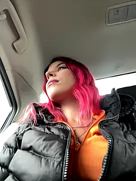 RiriRoseey online show from 10-06-25, 06:36