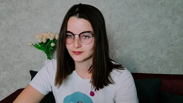 Miss Arwen online show from 09-19-25, 03:05