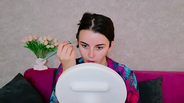 Miss Arwen online show from 09-12-25, 03:17