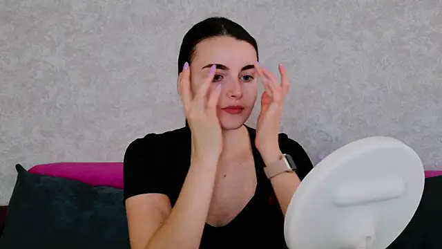 Miss Arwen online show from 09-26-25, 05:03