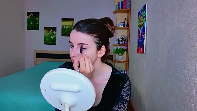 Miss Arwen online show from 03-11-25, 03:04