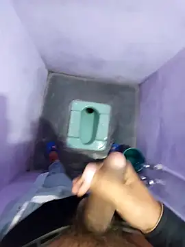 Snapshot of studboy1111 chatting on 11-29-25, 08:31 studboy1111 online show from 11-29-25, 08:31