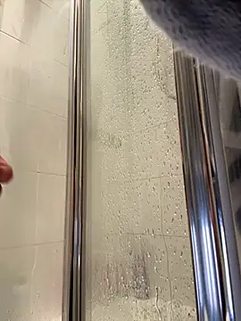 Shyboy817 online show from 01-13-26, 08:24