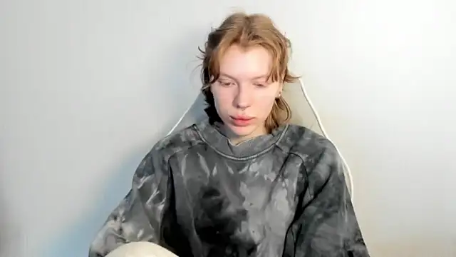 StellaDavis online show from 03-10-26, 08:40