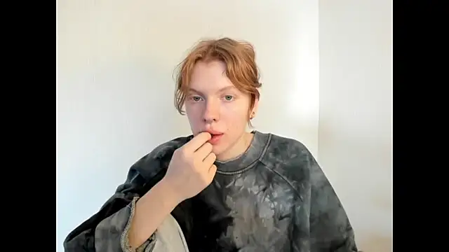 StellaDavis online show from 11-18-25, 08:06