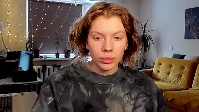 StellaDavis online show from 02-26-25, 10:49