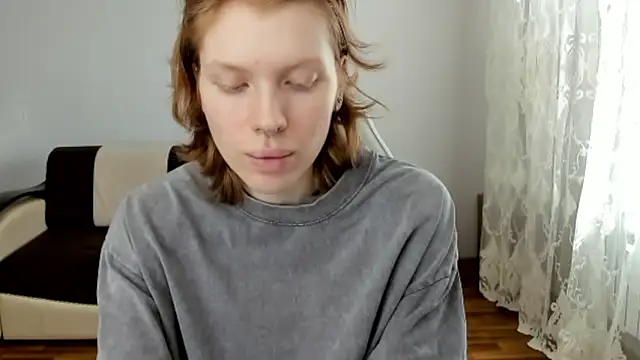 StellaDavis online show from 05-03-26, 11:04