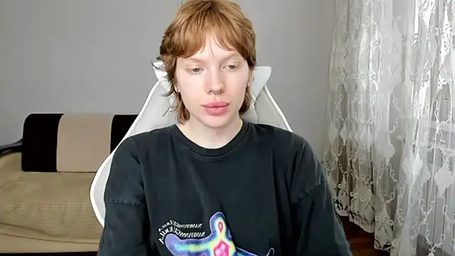 StellaDavis online show from 05-27-26, 11:06