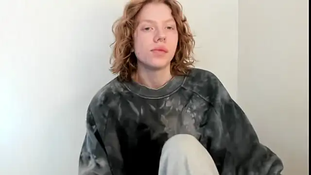 StellaDavis online show from 10-02-25, 09:12