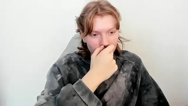 StellaDavis online show from 03-11-26, 09:36