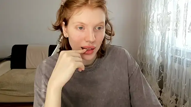 StellaDavis online show from 04-14-26, 09:03