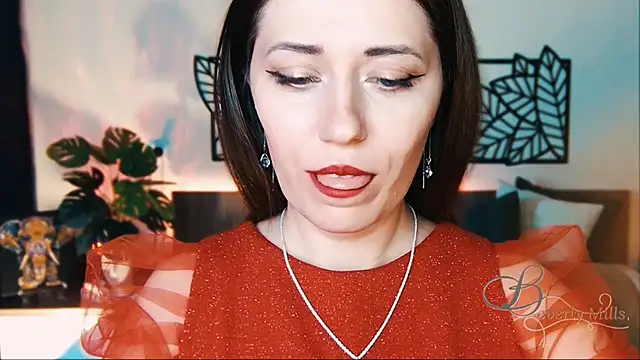 Snapshot of MissBeverlyMills chatting on 02-16-25, 10:10 MissBeverlyMills online show from 02-16-25, 10:10