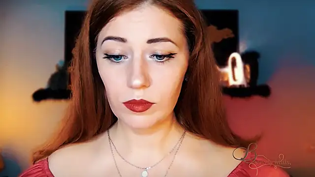 MissBeverlyMills online show from 11-20-25, 04:13