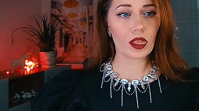 MissBeverlyMills online show from 02-10-26, 05:39