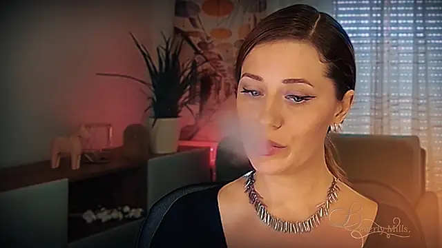 MissBeverlyMills online show from 03-03-26, 12:56