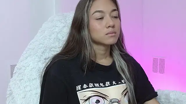 hantonella  online show from 12-05-25, 03:21