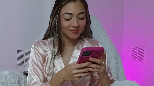 hantonella  online show from 12-03-25, 04:50