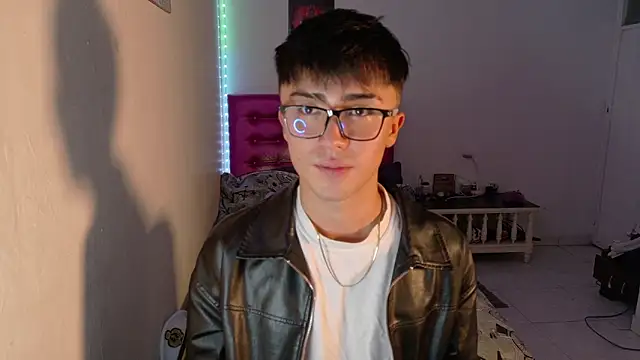 santi-fabulous online show from 12-19-25, 10:56