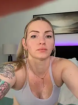 MaggieMayI89 online show from 06-01-26, 05:12