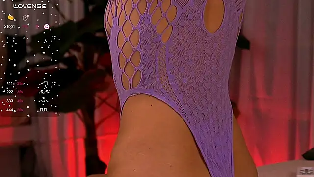 CynthiaWest online show from 02-10-26, 04:22