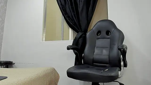 andrew rose  online show from 03-19-25, 06:46