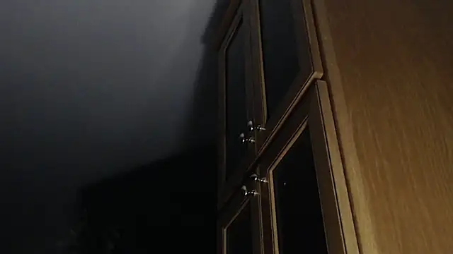 Snapshot of Suzys_Secrets chatting on 10-03-25, 07:32 Suzys Secrets online show from 10-03-25, 07:32