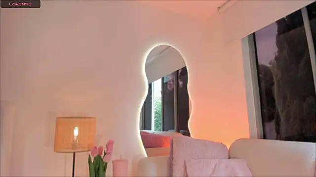 Megan-holly online show from 11-05-25, 06:11