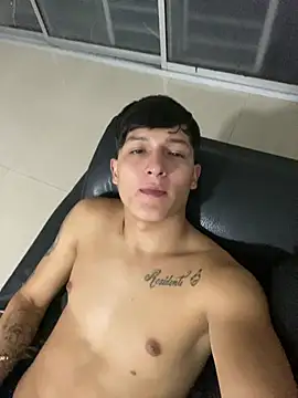 Snapshot of Pharaon_71 chatting on 02-17-26, 04:43 Pharaon 71 online show from 02-17-26, 04:43