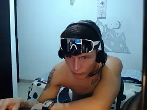 Snapshot of Pharaon_71 chatting on 02-11-26, 01:49 Pharaon 71 online show from 02-11-26, 01:49