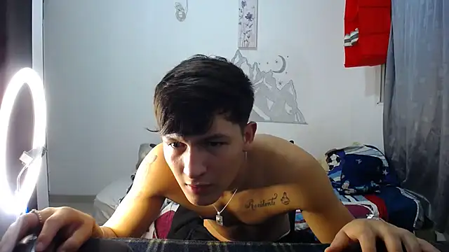 Snapshot of Pharaon_71 chatting on 02-27-26, 03:40 Pharaon 71 online show from 02-27-26, 03:40