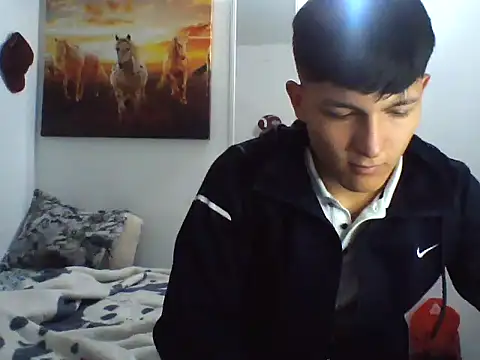 Snapshot of Pharaon_71 chatting on 02-15-25, 02:47 Pharaon 71 online show from 02-15-25, 02:47