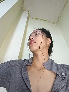 Anahi cake online show from 02-28-25, 07:46