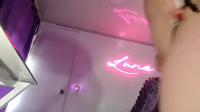 Lina23  online show from 01-14-26, 02:42