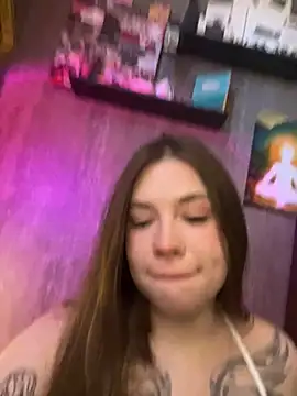 Vikki toriya online show from 05-02-26, 10:53