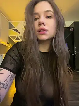 Snapshot of Vikki_toriya chatting on 11-05-25, 01:09 Vikki toriya online show from 11-05-25, 01:09