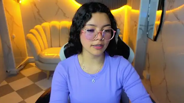 Snapshot of victoria_castillo_b chatting on 02-26-26, 07:58 victoria castillo b online show from 02-26-26, 07:58