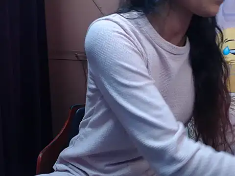 Angel kiyara online show from 10-26-25, 05:35