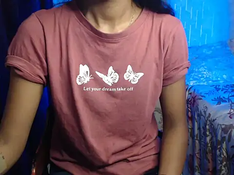 Snapshot of Angel_kiyara chatting on 06-19-26, 07:47 Angel kiyara online show from 06-19-26, 07:47