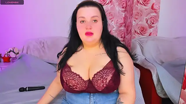 MonaSteele online show from 03-24-26, 01:11