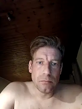 MArciQuarky online show from 02-12-25, 10:15