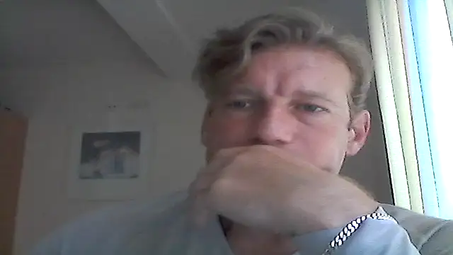 MArciQuarky online show from 09-12-25, 07:30