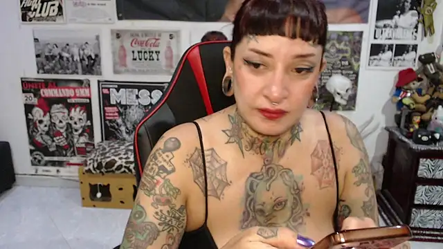 Rollyderolandia666 online show from 03-08-26, 12:27