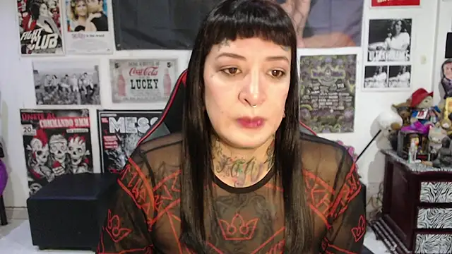 Rollyderolandia666 online show from 12-16-25, 10:25