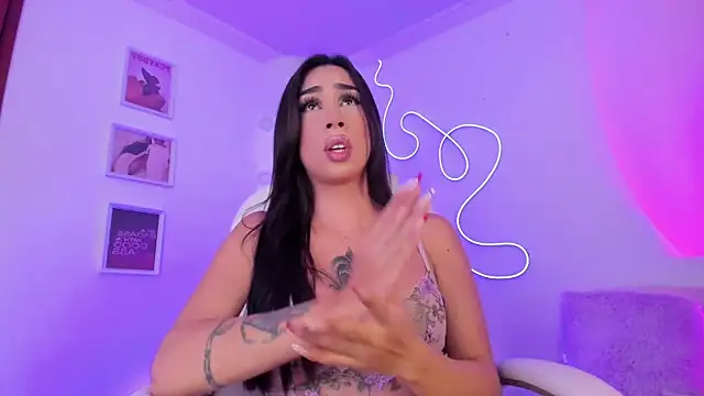 JulietaBomGV online show from 02-24-25, 12:41